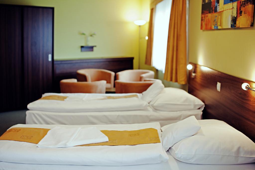Hotel Active Prachatice Buitenkant foto